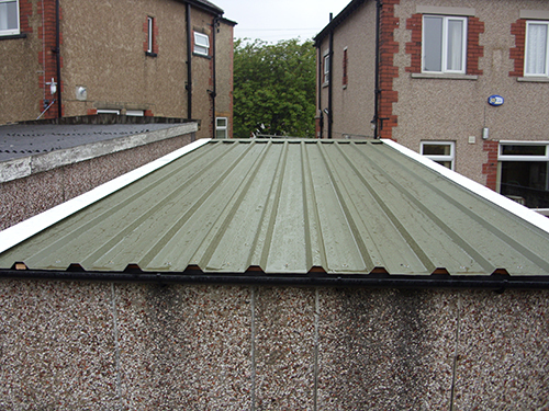 Galvanised steel roof Image